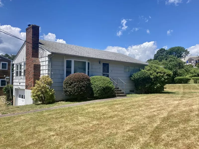 13 Clark Rd., Ipswich, MA 01938