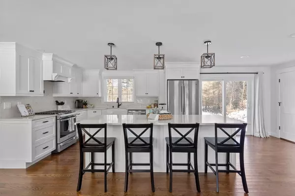 Tewksbury, MA 01876,1244 Whipple Rd