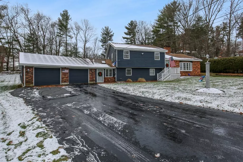 West Brookfield, MA 01585,88 Lakeshore Dr