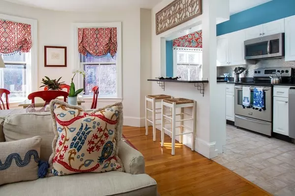 Boston, MA 02118,75 Waltham Street #5