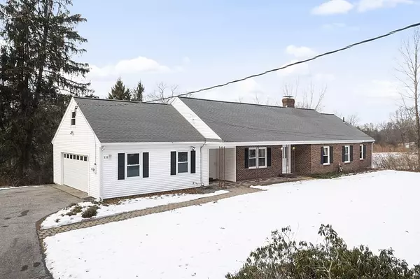 233 Foster St, Littleton, MA 01460