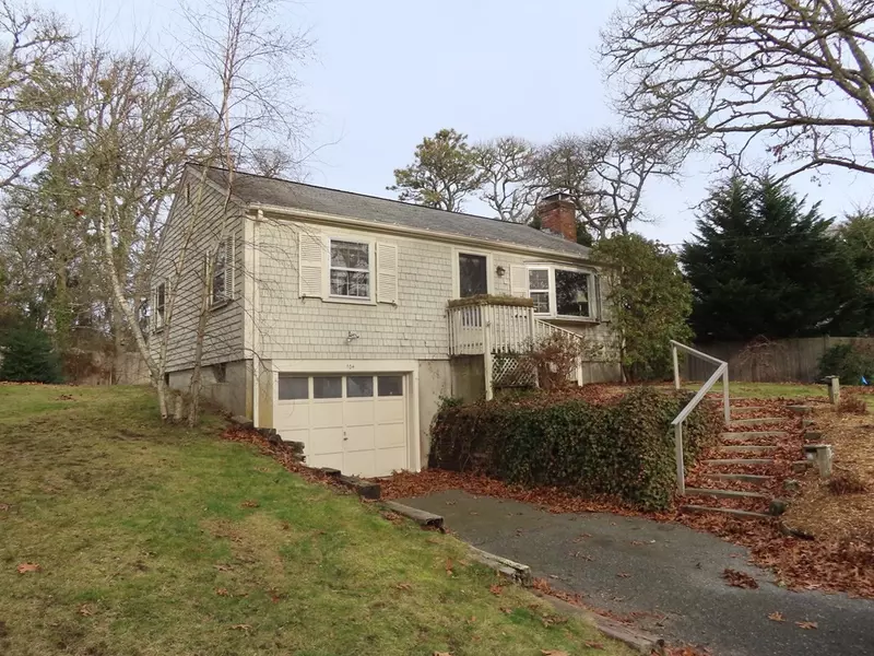 104 Sisson, Harwich, MA 02645