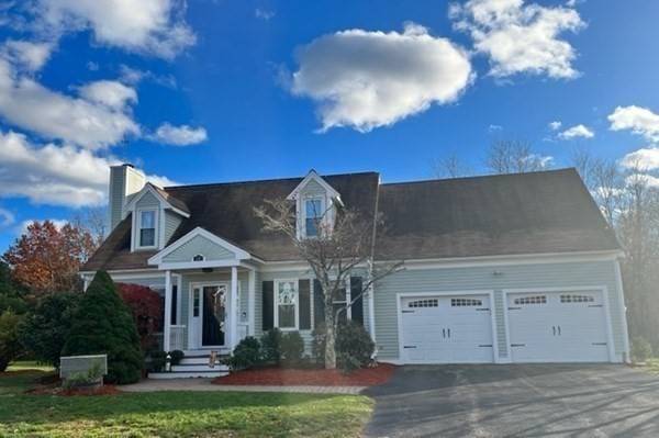 19 Robinette Rd,  Stoughton,  MA 02072