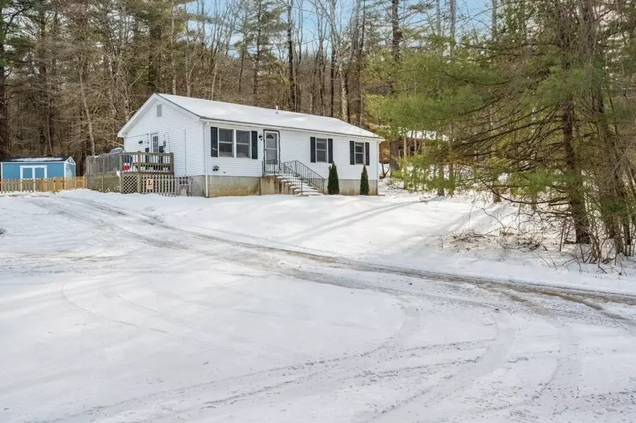 24 Gay Road, Brookfield, MA 01506