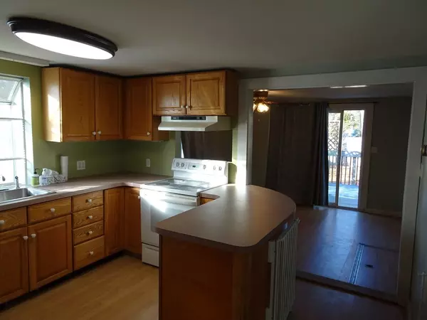 Wareham, MA 02571,11 7th Ave