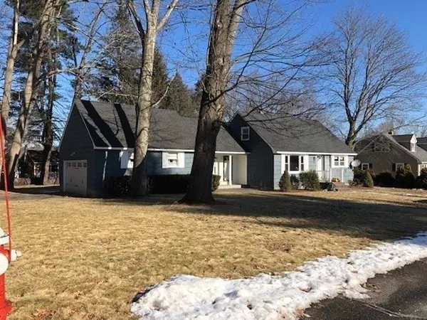 Dracut, MA 01826,37 Renaldo Street