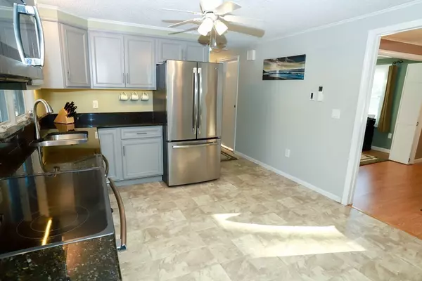 Lancaster, MA 01523,80 Fitch Road
