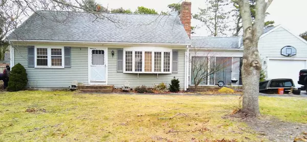 40 Captain Stanley Rd, Yarmouth, MA 02664