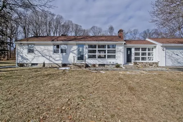 Agawam, MA 01001,38 Forest Rd