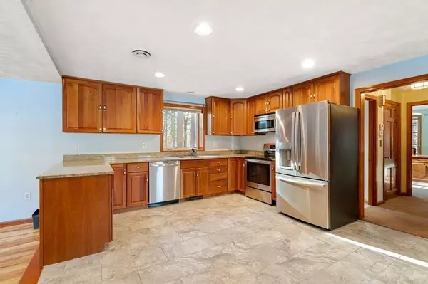 Westford, MA 01886,7 Crusade Rd