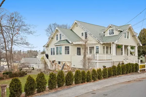 27 Lafayette Ave, Hingham, MA 02043