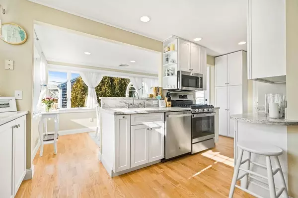 Wareham, MA 02571,4 Grove St