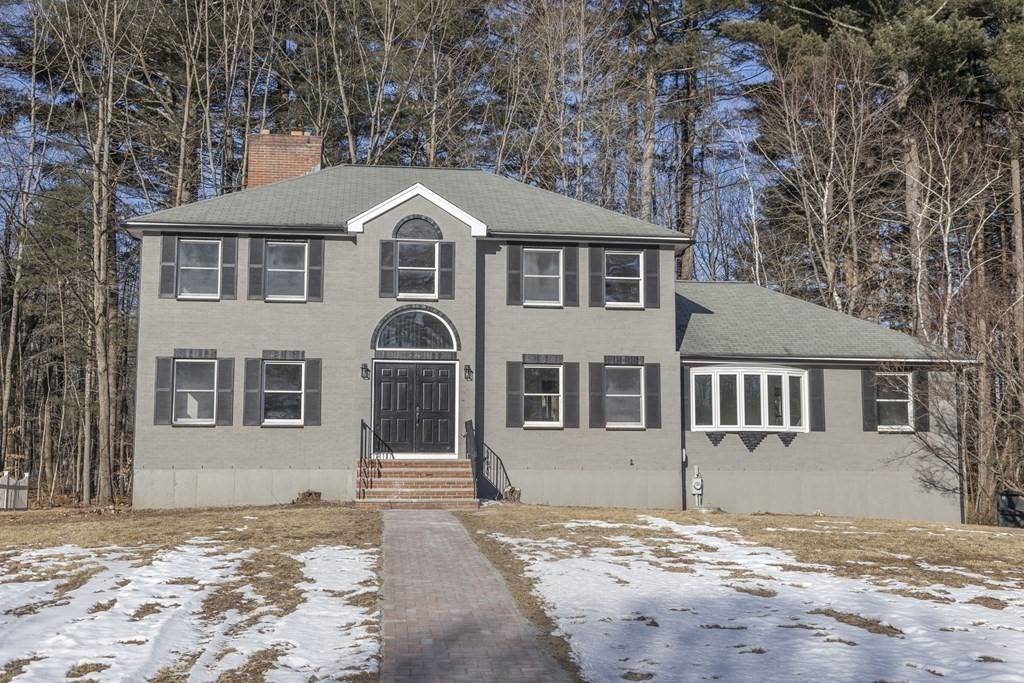 11A Natalie Rd, Chelmsford, MA 01824