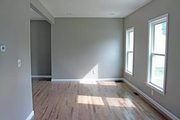 Marlborough, MA 01752,143 Elm St