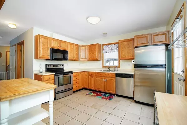 Greenfield, MA 01301,39 Petty Plain Rd #39
