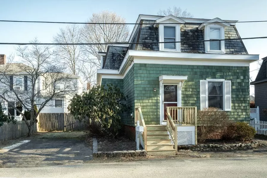 5 Cottage St., Ipswich, MA 01938