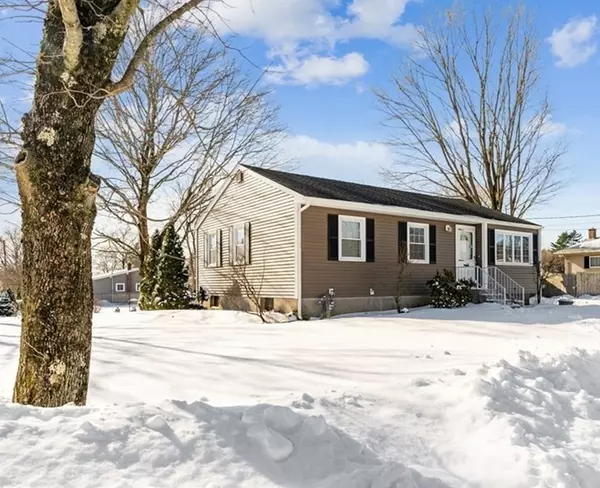 8 Gorwin Drive, Medway, MA 02053