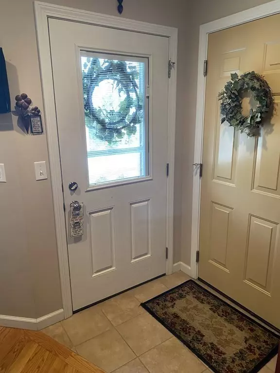 Agawam, MA 01001,1 - A Maple View Lane #1 - A