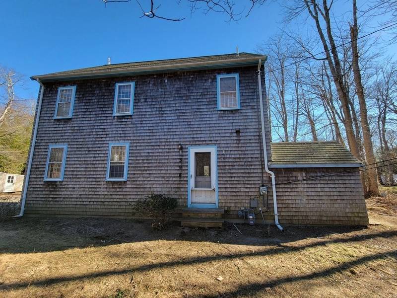 398 Woods Hole Rd, Falmouth, MA 02543