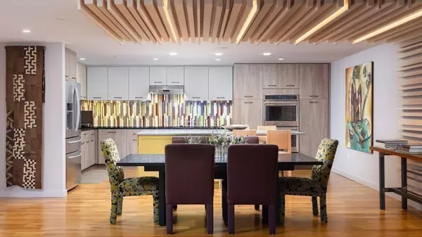 Quincy, MA 02171,2001 Marina Dr #607