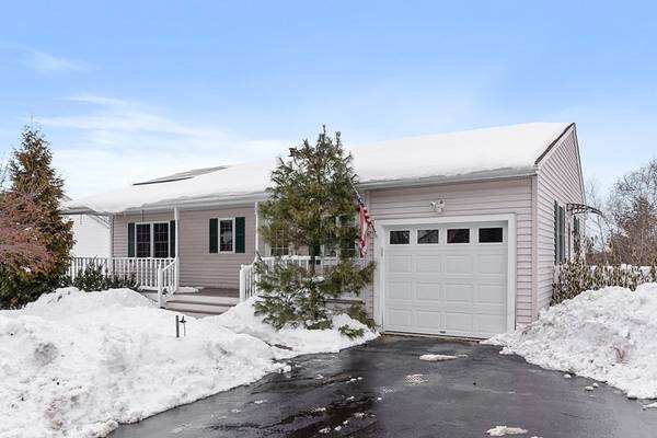 15 Bryant Ln #15, Northborough, MA 01532