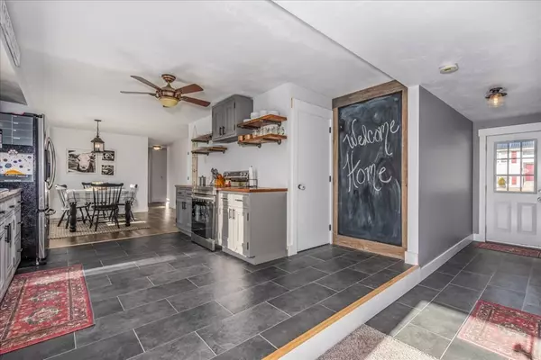 Auburn, MA 01501,44 Barbara Ave