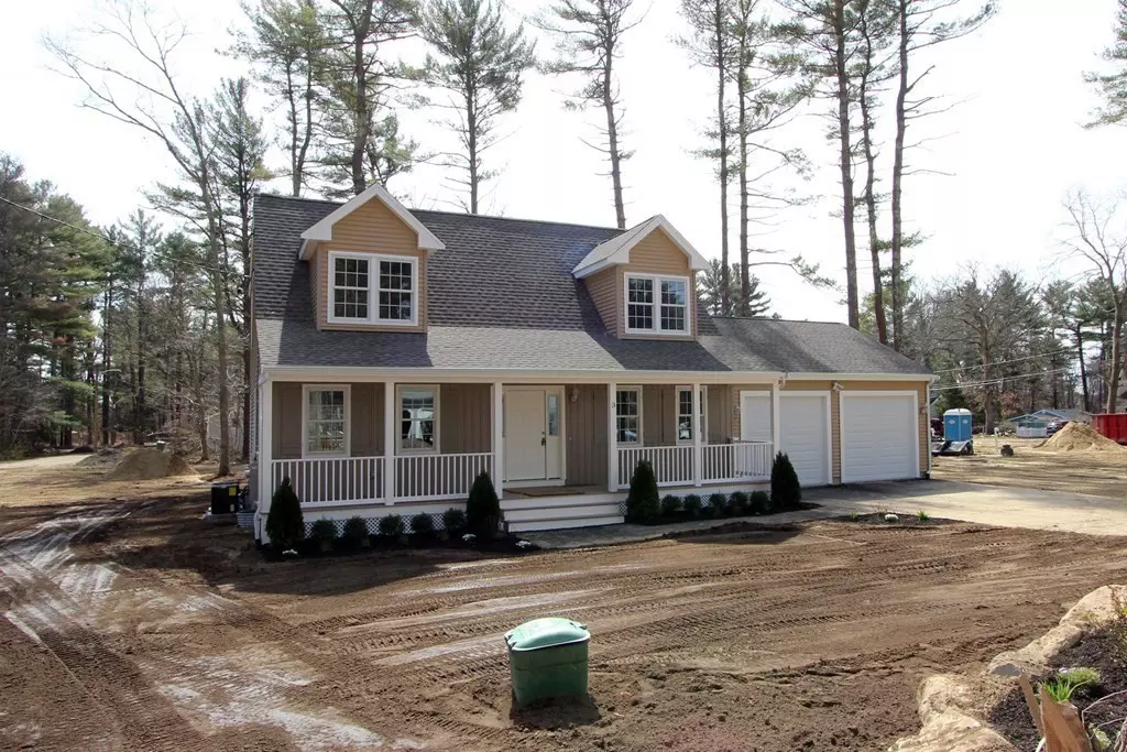 Lakeville, MA 02347,3 Evergreen Road