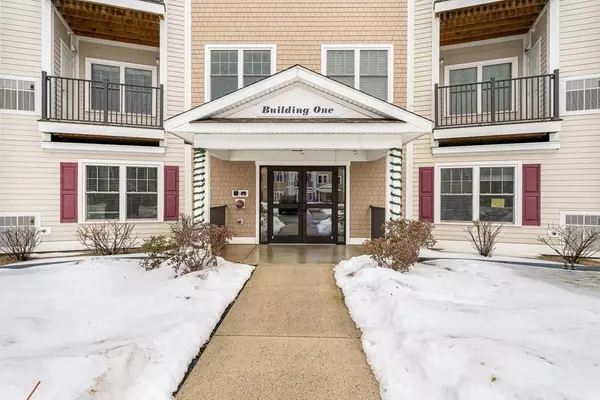 Danvers, MA 01923,360 Andover Street #1206