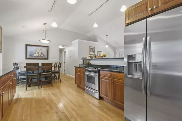 Topsfield, MA 01983,204 Ipswich Road