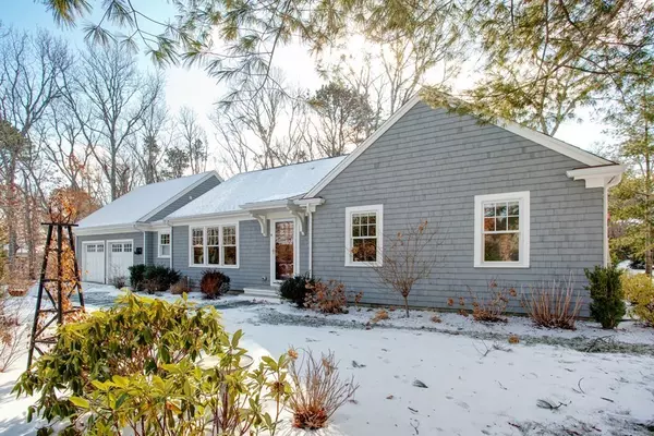 4 By-The-Green, Mashpee, MA 02649