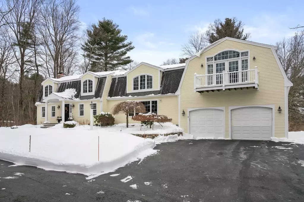 Southborough, MA 01772,11 Bigelow Rd