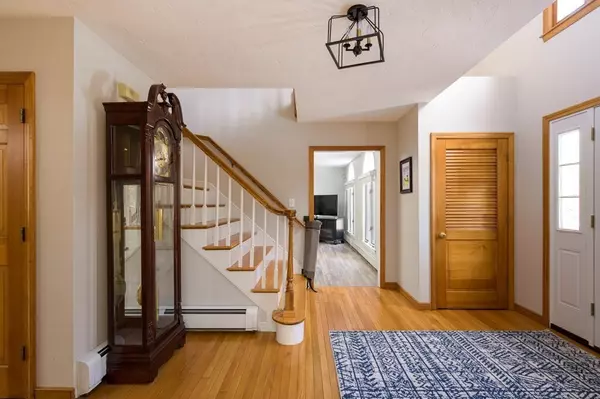 Easton, MA 02356,12 Squantum Ave