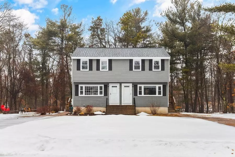 5-7 Pineland Dr, Plainville, MA 02762