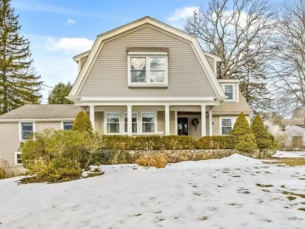 11 Bayberry Ln, Cohasset, MA 02025