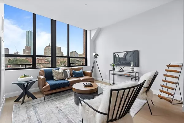 Boston, MA 02118,100 Shawmut Avenue #602