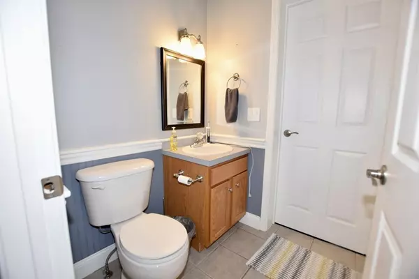 Acushnet, MA 02743,69 Rogerson Ave