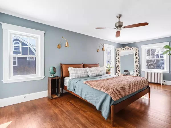 32 Garden St, Milton, MA 02186