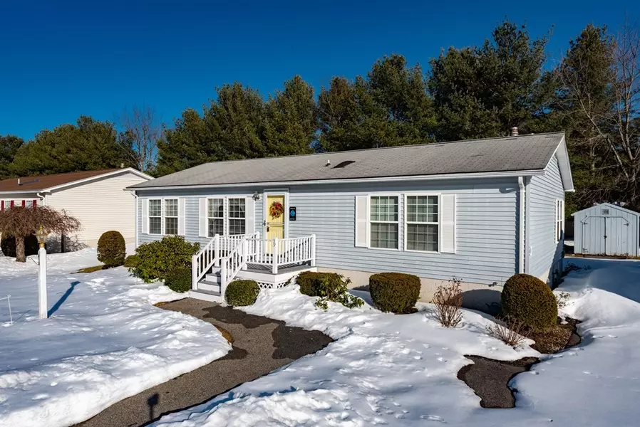 39 Country Drive, Bridgewater, MA 02324