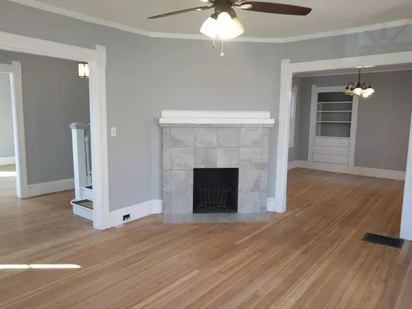 Agawam, MA 01001,70 Elm St