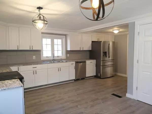 Agawam, MA 01001,70 Elm St