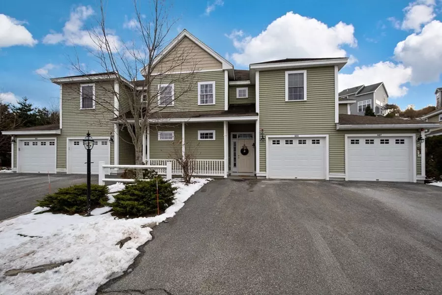 613 Devenwood Way #613, Clinton, MA 01510