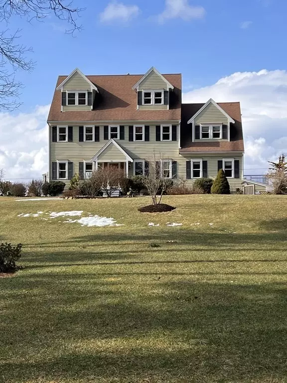 96 Maple Springs Rd, Wareham, MA 02571