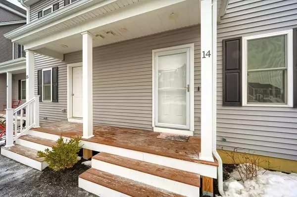 Lakeville, MA 02347,14 Landing Way #14
