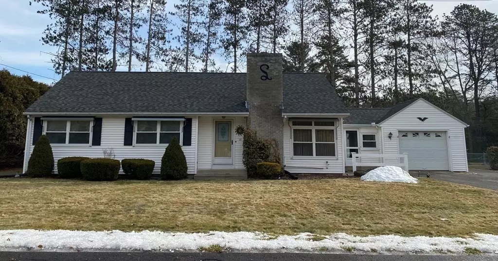 Ware, MA 01082,12 Mountainview Dr