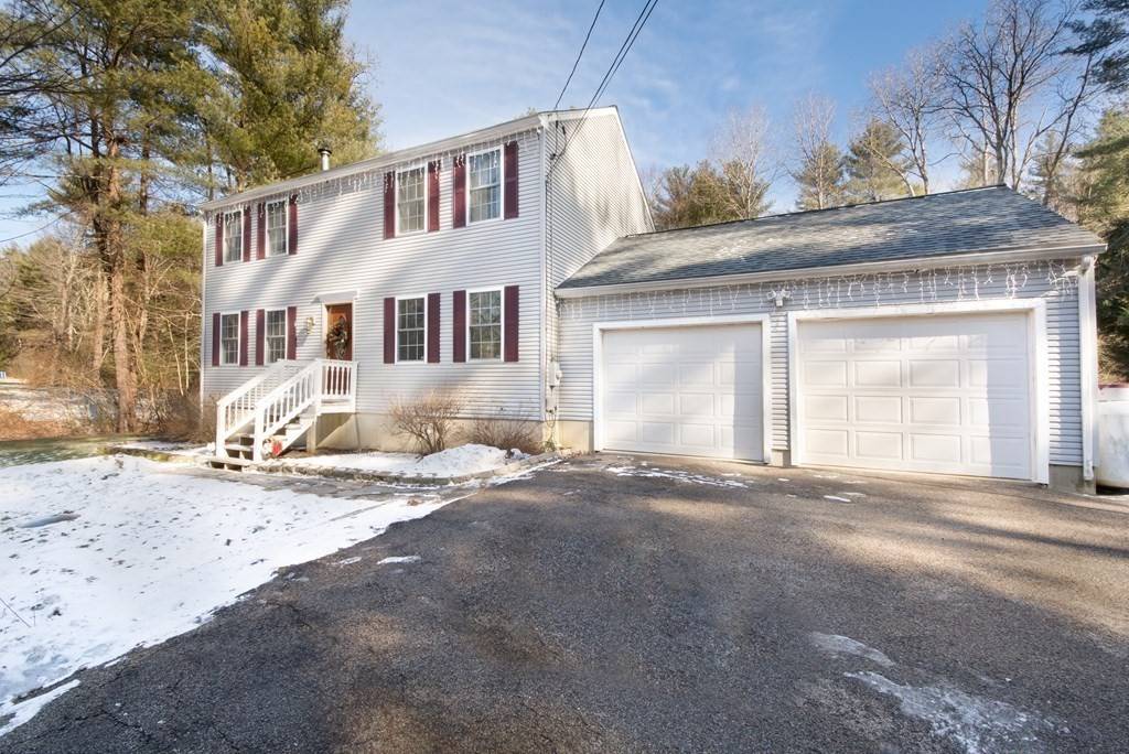 Southbridge, MA 01550,483 Alpine Dr