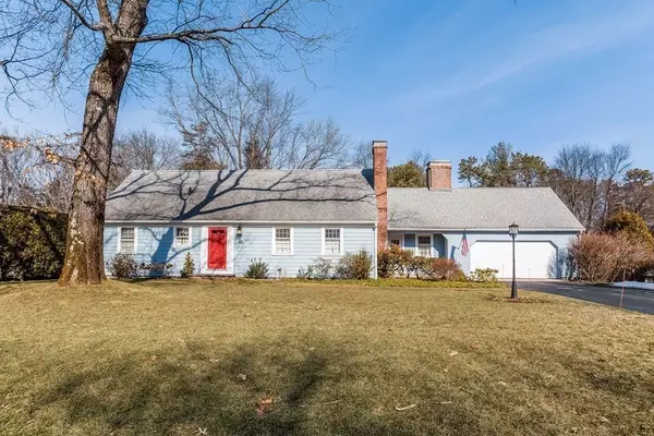 86 Salem Road, Longmeadow, MA 01106