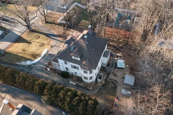 Southborough, MA 01772,10 Latisquama Rd