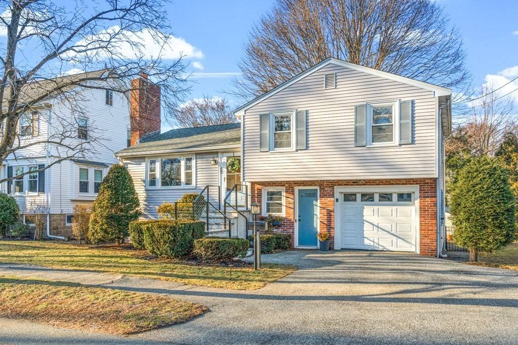 99 Woods Rd, Medford, MA 02155