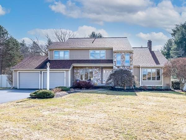 1 Walkers Way, Framingham, MA 01701