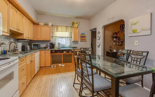 Saugus, MA 01906,103 Essex St